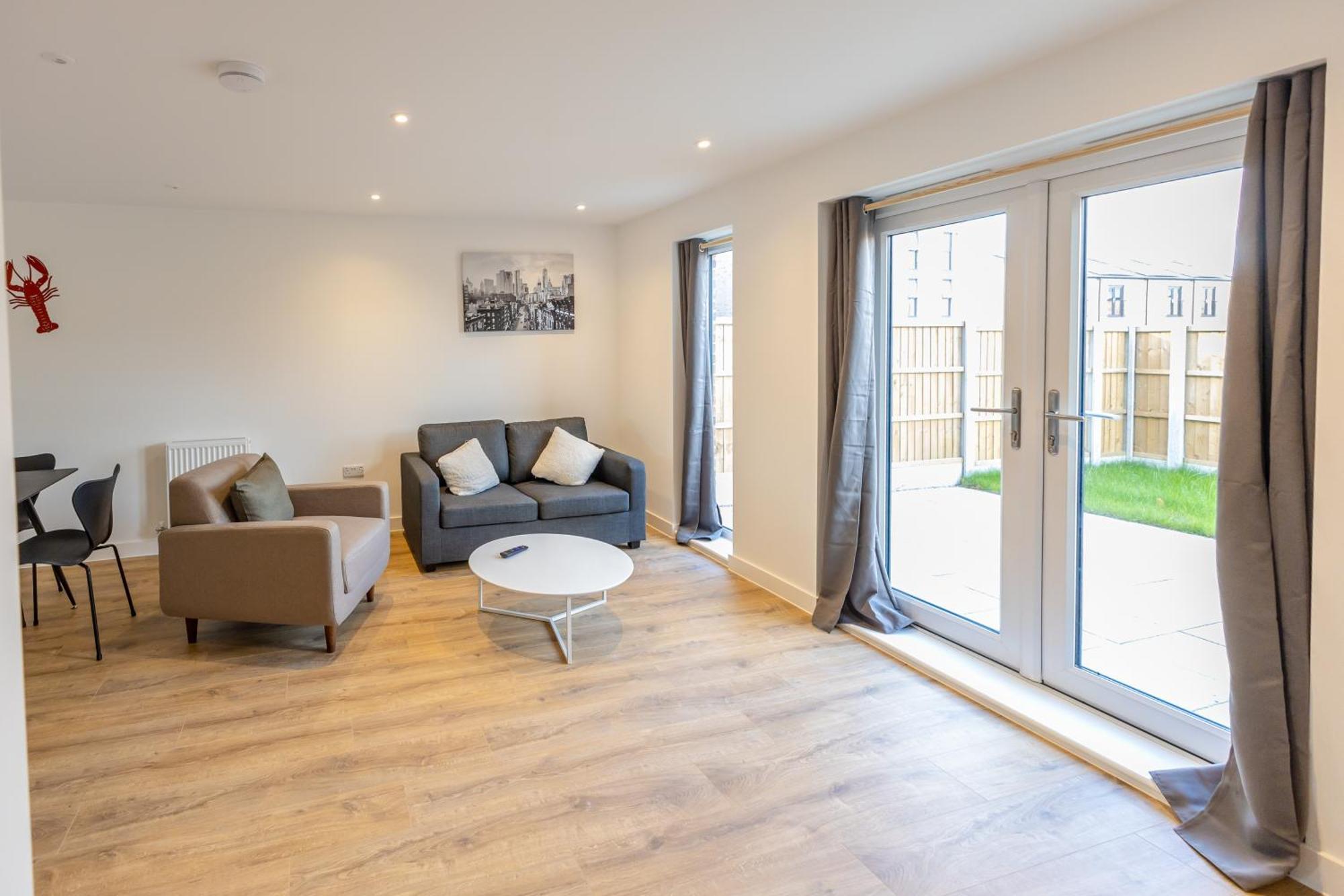 Stunning Modern 3 Bedroom Townhouse - Perfect Getaway Manchester Luaran gambar